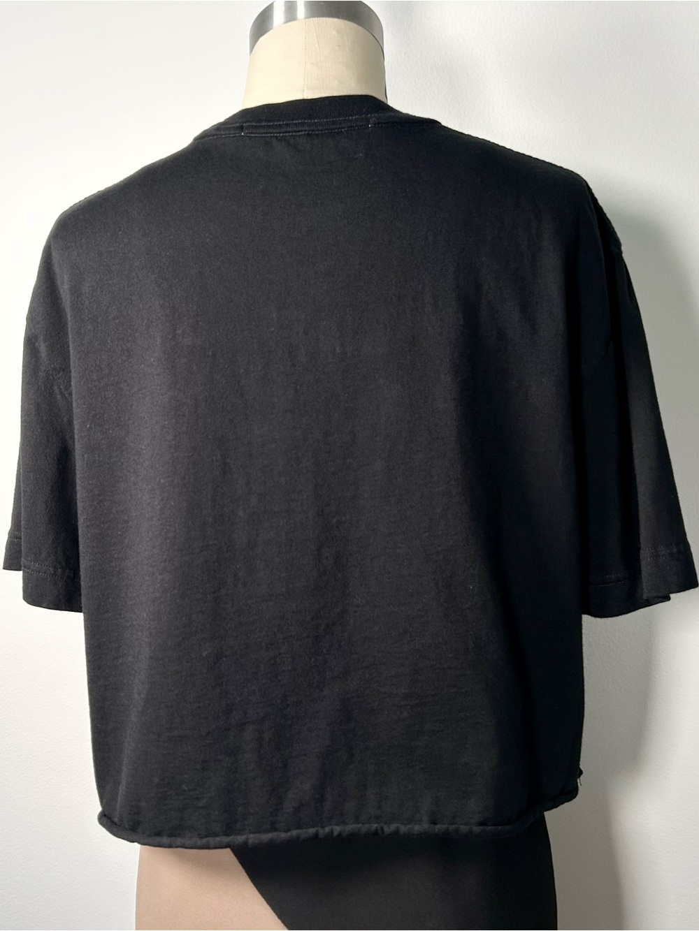 Alexander Wang Cropped T_3D Logo - Picture 7 of 7